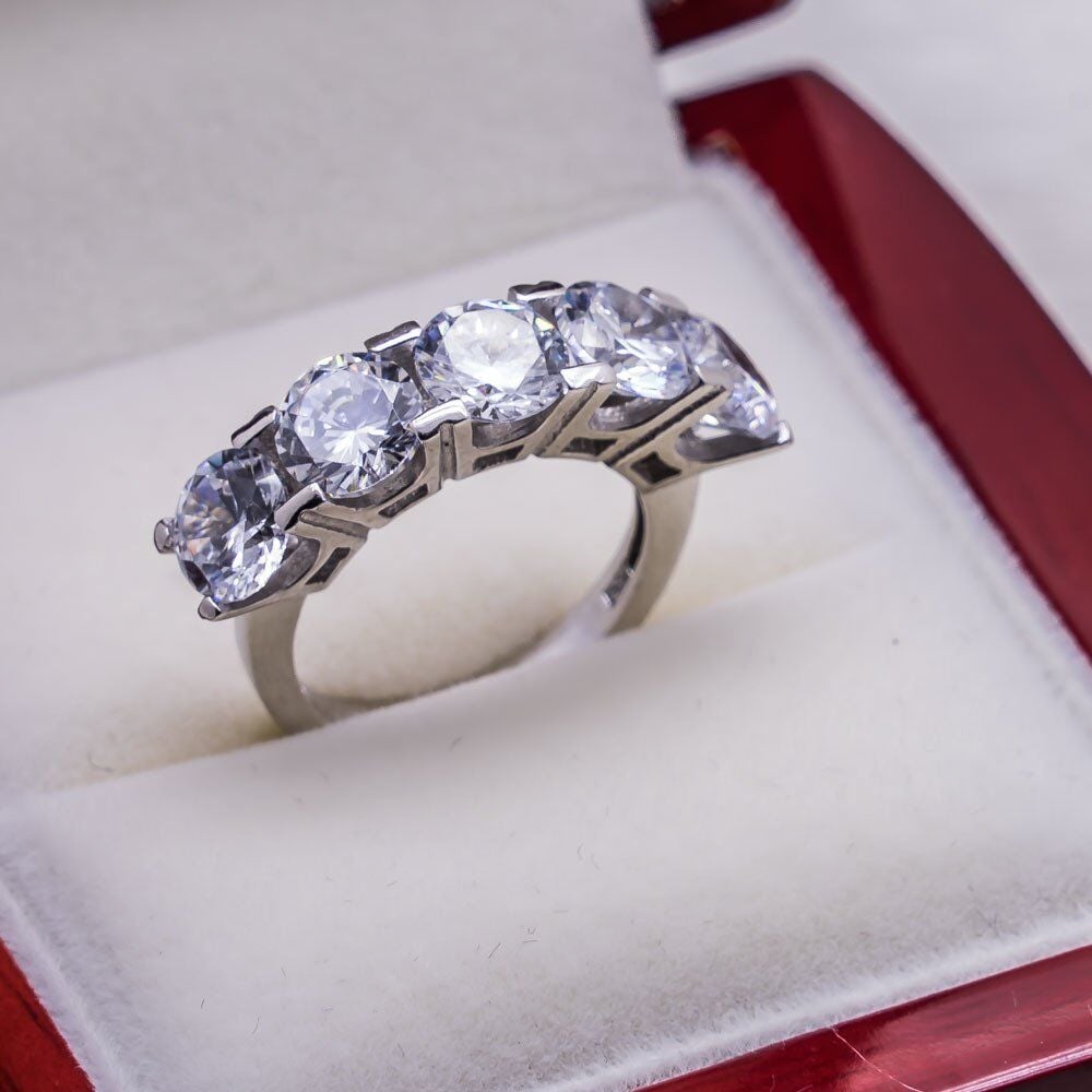 925 Ayar Gümüş Beştaş Bayan Yüzük Model 18