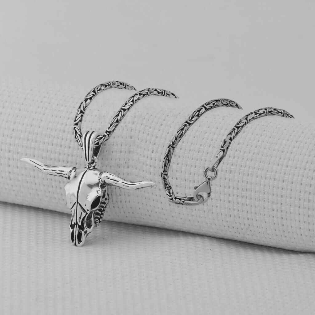 Boğa Kafatası 925 Ayar Gümüş Kolye