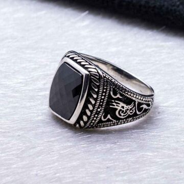 Siyah Zirkon Taşlı Osmanlı Tuğra Motifli 925 Ayar Gümüş ErkekYüzük