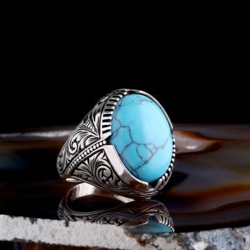 TURKUAZ TAŞLI KALEM İŞLEME DESENLİ 925 AYAR GÜMÜŞ ERKEK YÜZÜK