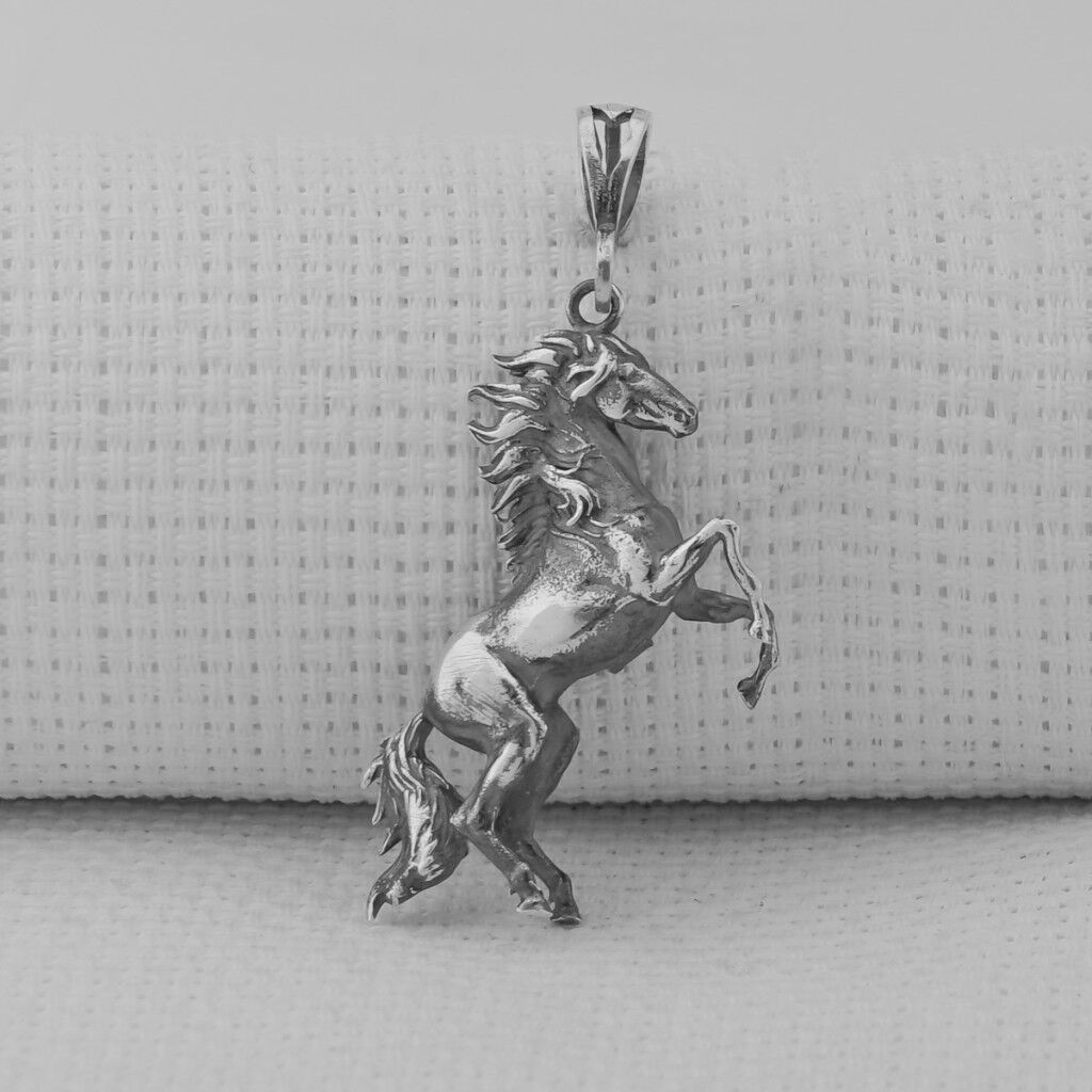 Dört Nala Giden Üç Boyutlu 925 Ayar Gümüş Kolye Ucu