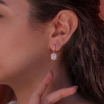 Baget Taşlı Rose Kaplama Sallantılı 925 Ayar Gümüş Küpe