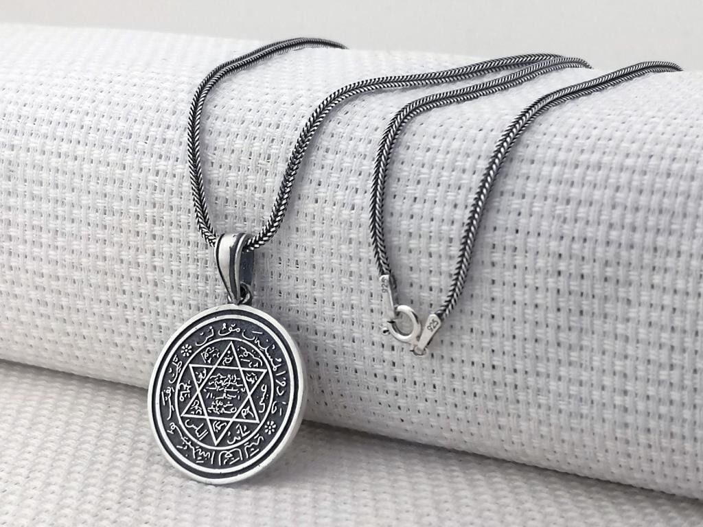 Hz Süleyman Mührü Yuvarlak 925 Ayar Gümüş Kolye