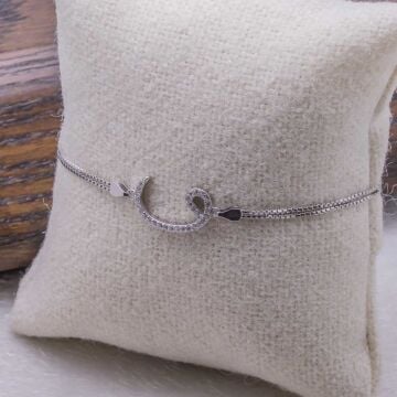 925 Ayar Gümüş Zirkon Taşlı  Vav Figürlü  Bayan  Bileklik