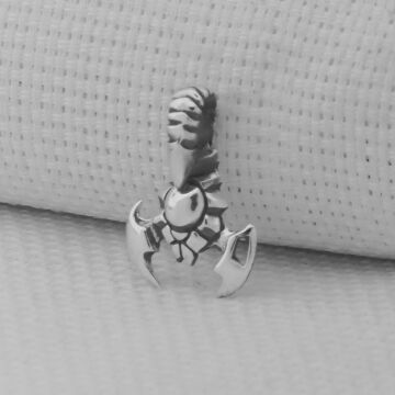 Akrep 925 Ayar Gümüş Kolye Ucu