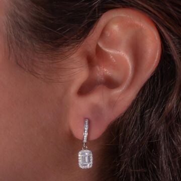 Baget Taşlı Sallantılı 925 Ayar Gümüş Küpe