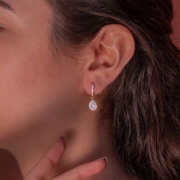 Beyaz Damla Taşlı Rose Kaplamalı Sallantılı 925 Ayar Gümüş Küpe