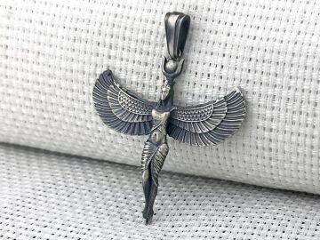 Antik Mısır Tanrıçası İsis Figürlü 3 Boyutlu 925 Ayar Gümüş Kolye Ucu