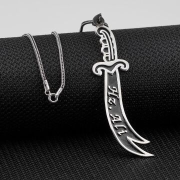 Hz Ali Yazılı Büyük Boy Zülfikar Kılıç Gümüş Kolye