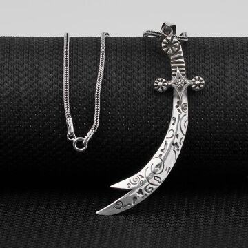 İşlemeli Zülfikar Kılıç Gümüş Kolye