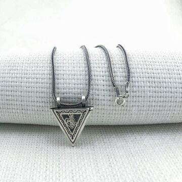 925 Ayar Osmanlı Tuğralı Üçgen Muska Kabı Gümüş Kolye