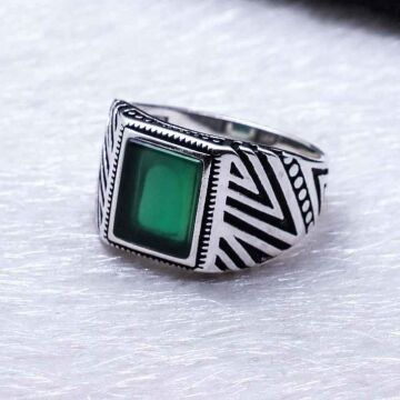 Yeşil Akik Taşlı Gümüş Erkek Yüzük