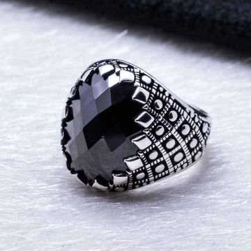 925 Ayar Gümüş Siyah Zirkon Taşlı  Yüzük Model 8
