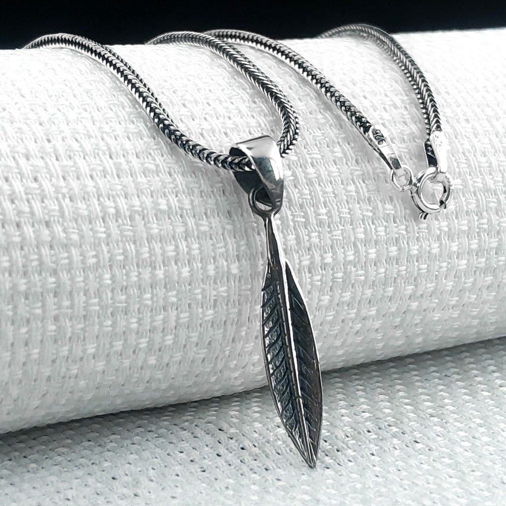 925 Ayar Kuş Tüyü Gümüş Kolye