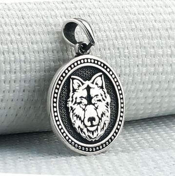 925 Ayar Kurt Motifli Gümüş Kolye Ucu