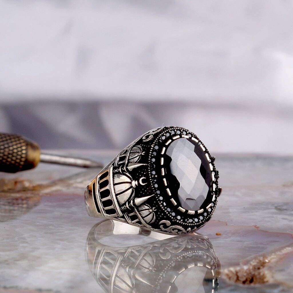 ZİRKON TAŞLI MİNARE MODEL 925 AYAR GÜMÜŞ ERKEK YÜZÜK