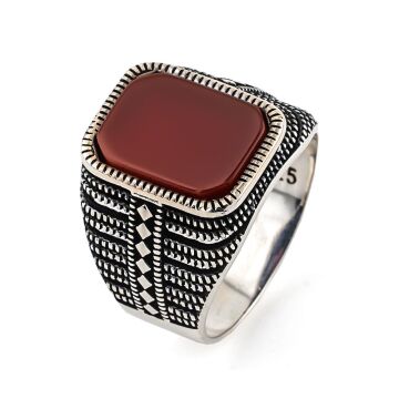 Kırmızı Akik Taşlı 925 Ayar Gümüş Erkek Yüzük