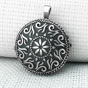 Yuvarlak 925 Ayar Cevşen Muska Kabı Kolye Ucu