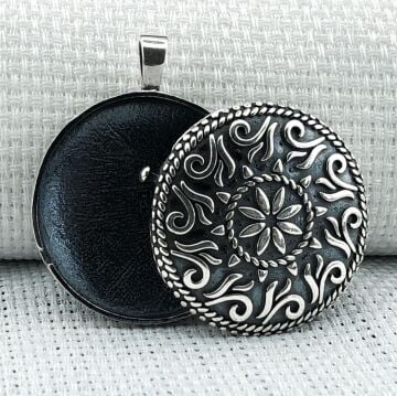 Yuvarlak 925 Ayar Cevşen Muska Kabı Kolye Ucu