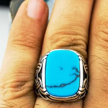 Şık Tasarımlı Örgü Desenli Firüze Taşlı Gümüş Yüzük