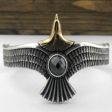 Ayarlanabilir 925 Ayar Gümüş Siyah Taşlı Kartal Erkek Kelepçe