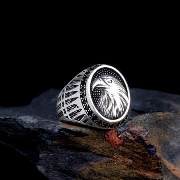 925 Ayar Gümüş Mikro Taşlı Kartal Motifli Erkek Yüzük