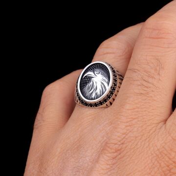 925 Ayar Gümüş Mikro Taşlı Kartal Motifli Erkek Yüzük