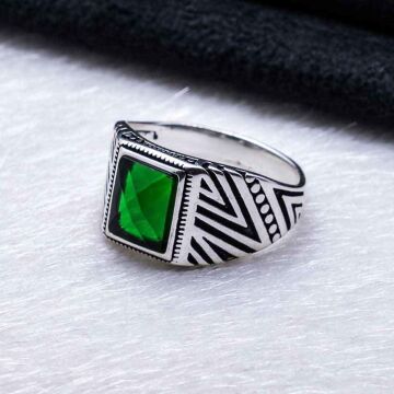 925 Ayar Gümüş Yeşil Zirkon Kare Taşlı Erkek Yüzük