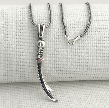 925 Ayar Gümüş Kırmızı Taşlı Zülfikar Kolye