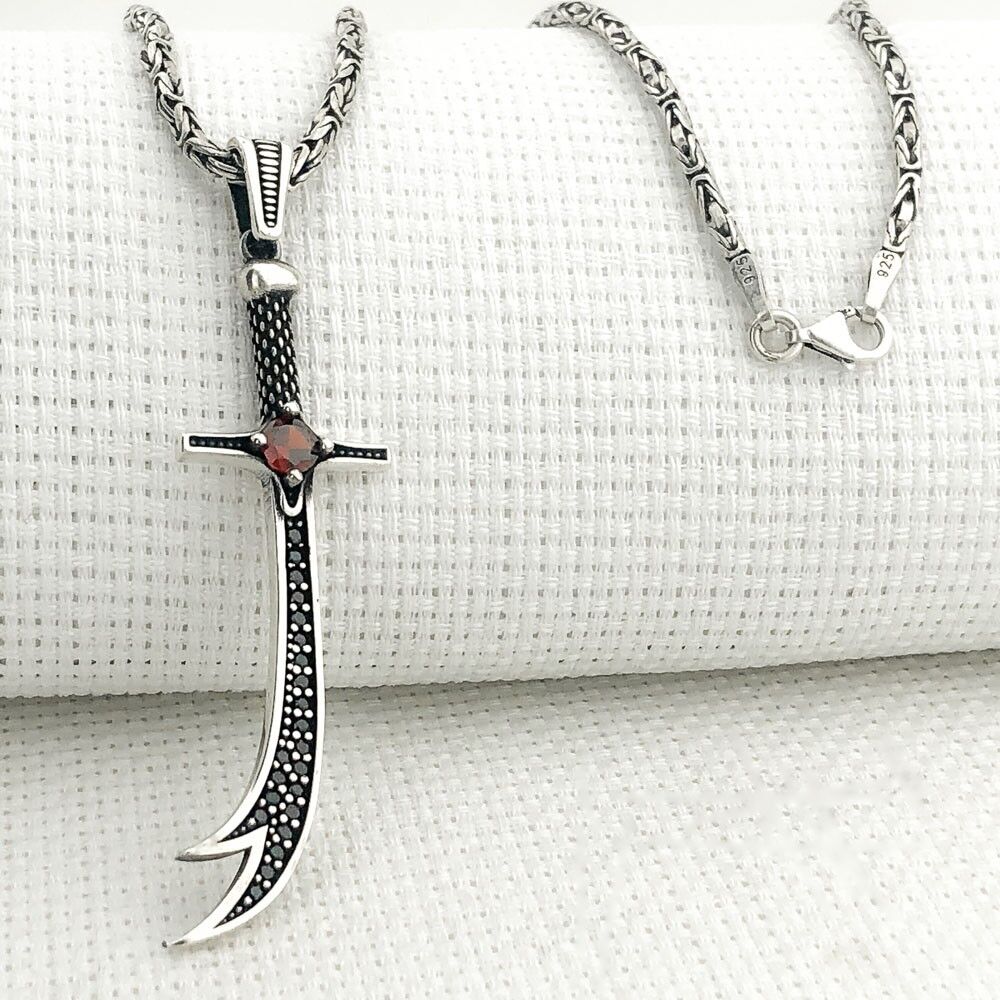 925 Ayar Gümüş Kırmızı Taşlı Zülfikar Kral Zincir Kolye