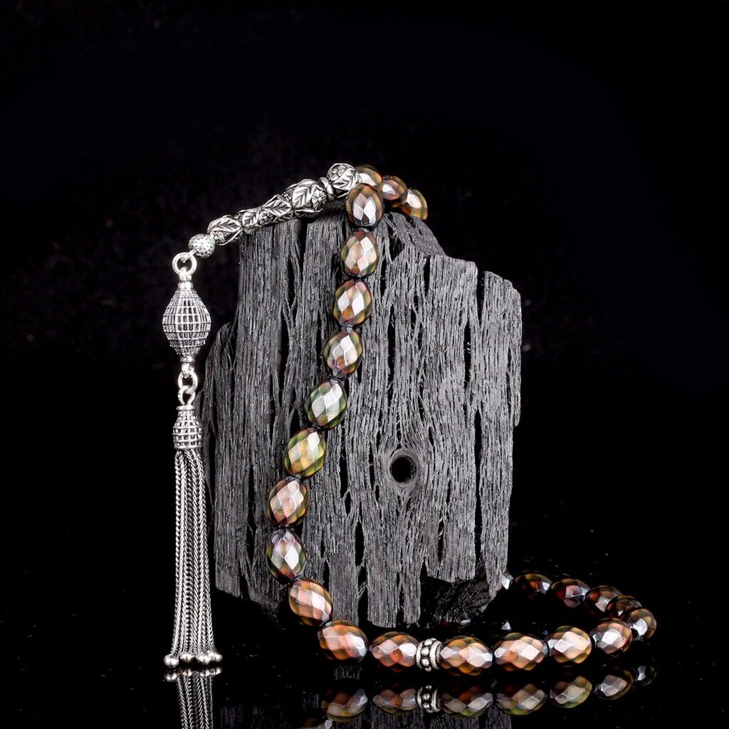 925 Ayar Gümüş Püsküllü Renk Değiştiren Arpa Kesim His Taşı Tesbih