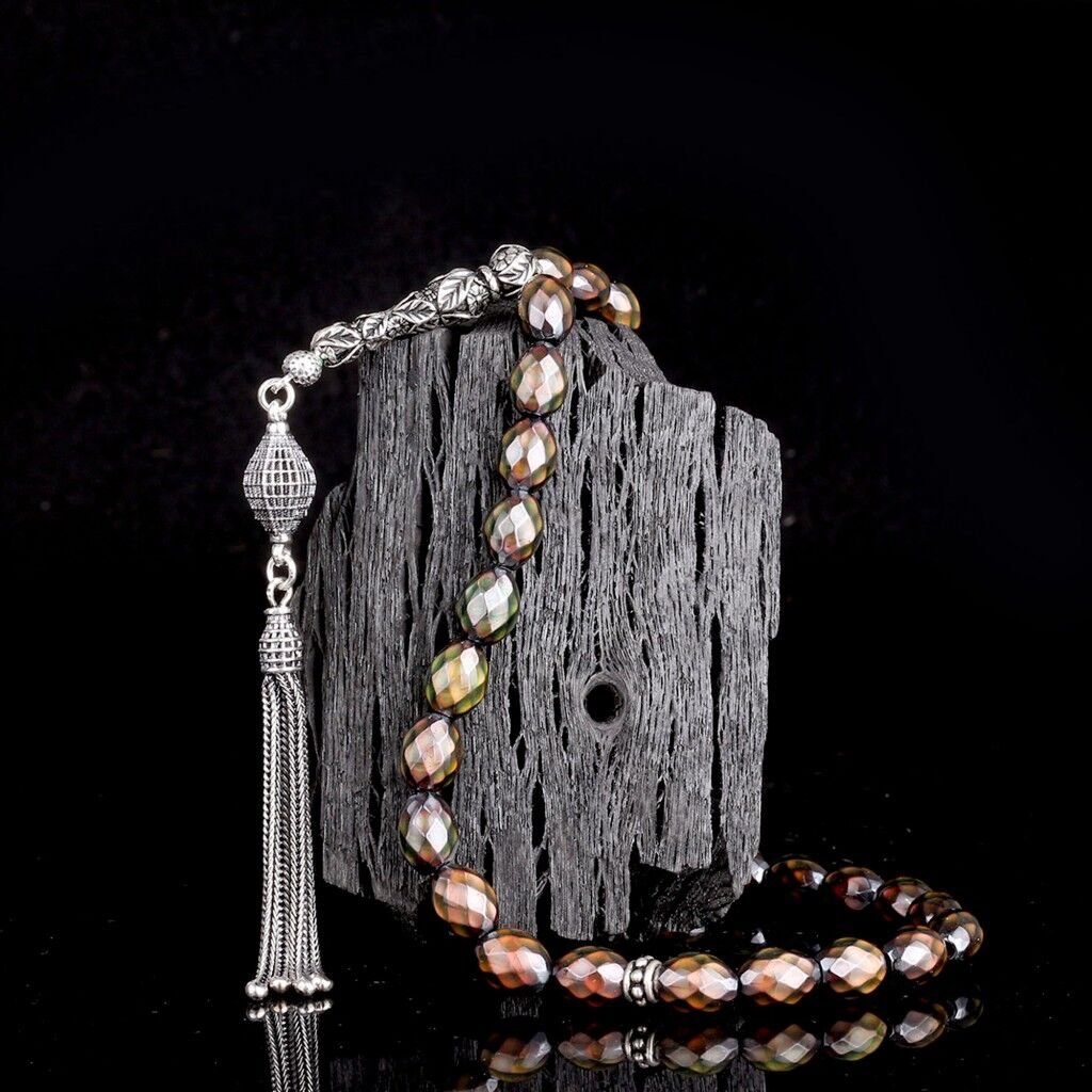 925 Ayar Gümüş Püsküllü Renk Değiştiren Arpa Kesim His Taşı Tesbih