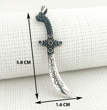 925 Ayar Gümüş La Feta İlla Ali La Seyfe İlla Yazılı Zülfikar Kolye Ucu