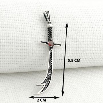 925 Ayar Gümüş Kırmızı Taşlı La Feta İlla Ali La Seyfe İlla Yazılı Zülfikar Kolye Ucu