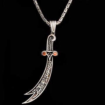 925 Ayar Gümüş Kırmızı Taşlı La Feta İlla Ali La Seyfe İlla Zülfikar Kral Zincir Kolye