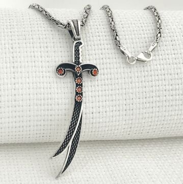 925 Ayar Gümüş Kırmızı Taşlı Zülfikar Kral Zincir Kolye