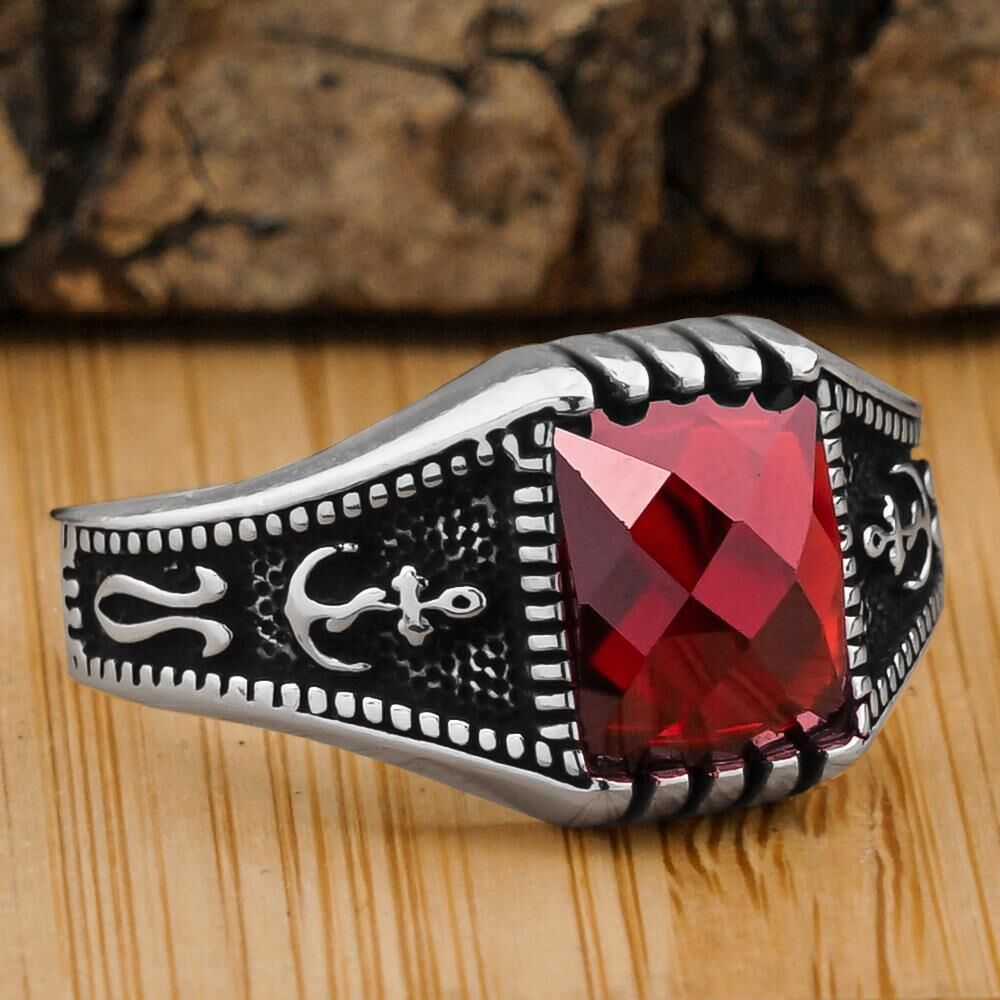 Kırmızı Zirkon Taşlı Denizci Çapa Tasarımlı 925 Ayar Gümüş Yüzük