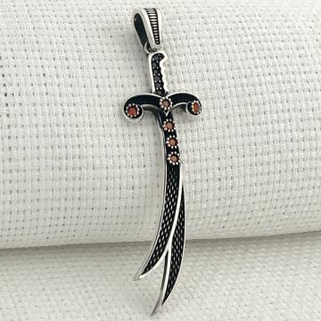 925 Ayar Kırmızı Taşlı Zülfikar Gümüş Kolye Ucu