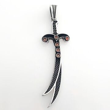 925 Ayar Kırmızı Taşlı Zülfikar Gümüş Kolye Ucu
