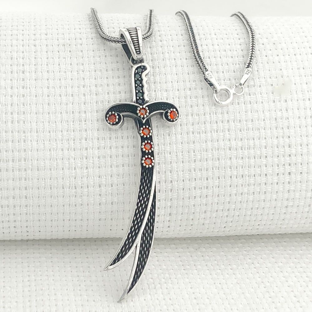 925 Ayar Kırmızı Taşlı Zülfikar Gümüş Kolye