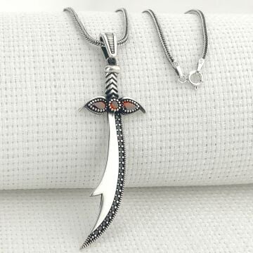 925 Ayar Gümüş Kırmızı Taşlı Zülfikar Kolye