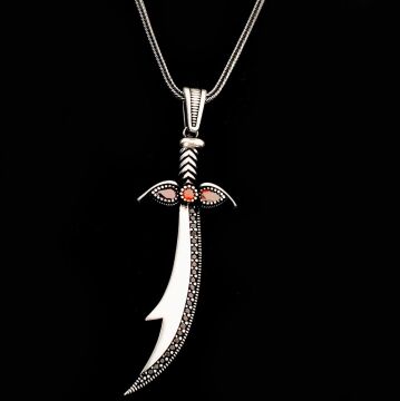 925 Ayar Gümüş Kırmızı Taşlı Zülfikar Kolye