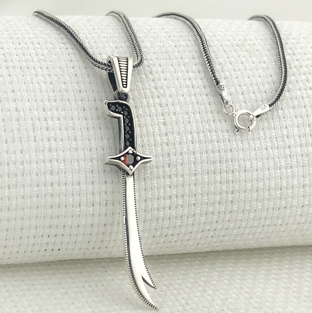 925 Ayar Gümüş Kırmızı Taşlı Zülfikar Kolye