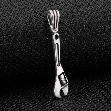 İngiliz Tamir Anahtarı Tasarımlı 925 Ayar Gümüş Kolye Ucu