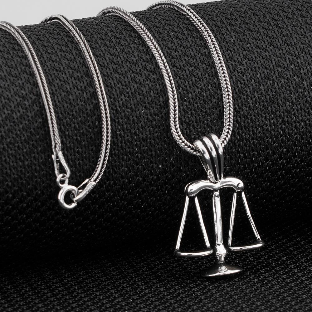 Adalet Terazisi 925 Ayar Gümüş Kolye