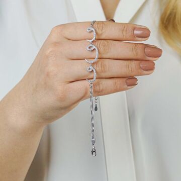 925 Ayar Gümüş Zirkon Taşlı Vav Model Bayan Bileklik