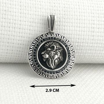925 Ayar Gümüş Siyah Taşlı Aslan Figürlü Kolye