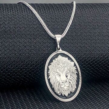 925 Ayar Gümüş Aslan Figürlü Kolye
