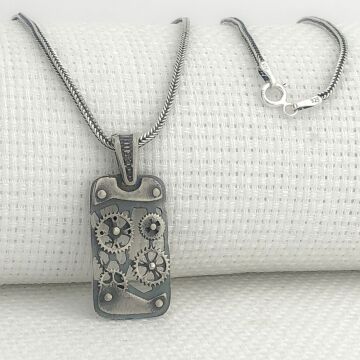 925 Ayar Gümüş Mekanizma Kolye