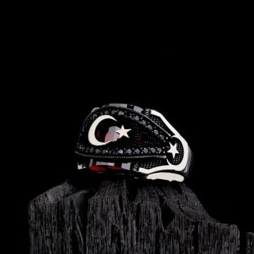 925 Ayar Mikro Taşlı Ayyıldız Model Yüzük